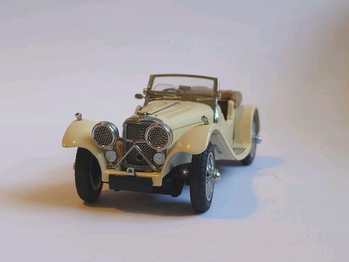 Franklin mint jaguar - mint,
