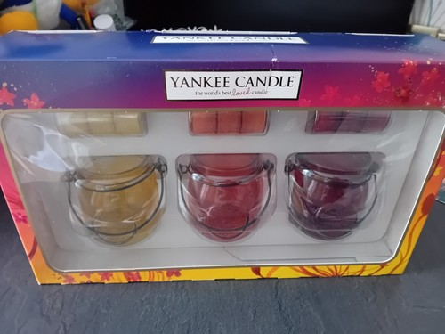 Genuine yankee candle - genuine,