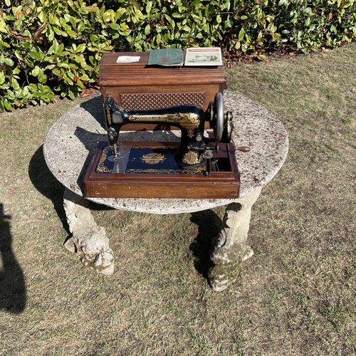 Singer vintage sewing machine - vintage,
