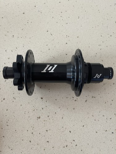 Industry nine rear hub - nine, 1/1