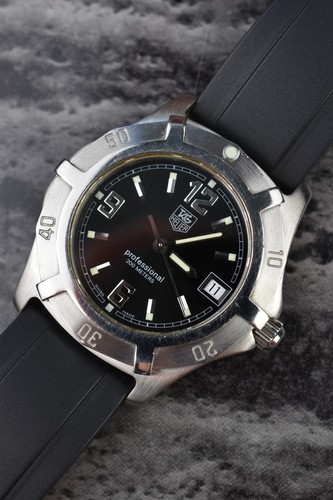 Tag heuer 2000 series - 🇯🇵,