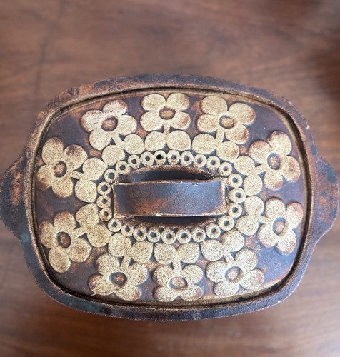 Quantock designs pottery - ,