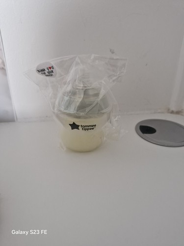 Small reborn doll fake milk - small,