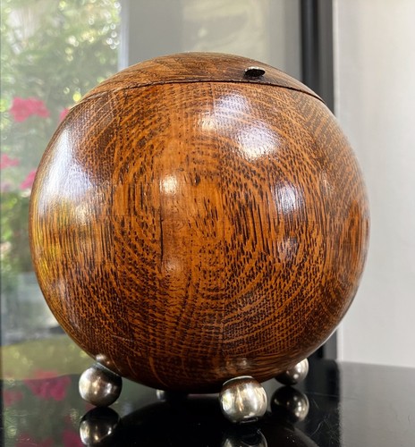 Art deco oak - art, round