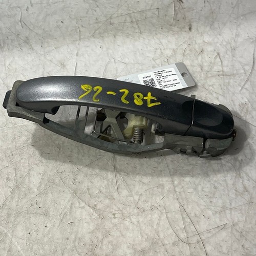 Front outer door - door, handle