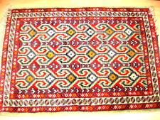 small middle eastern hand