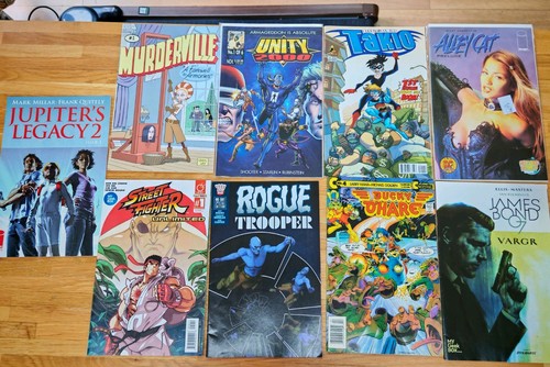 Mixed comic bundle - bundle., includes