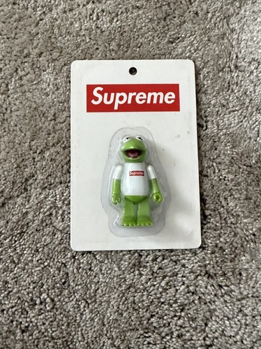 Supreme kermit kubrick - supreme,