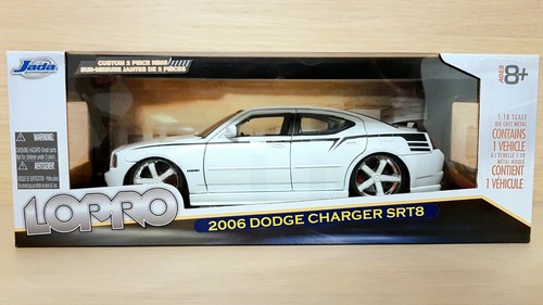 Dodge charger srt8 - (2006), 1/18