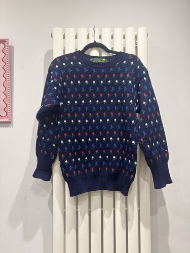 Vintage jumpers pure new wool - new,