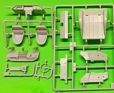 REVELL Jaguar XK-E Type Coupe