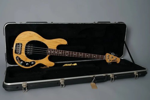 Music man stingray 2eq - stingray,