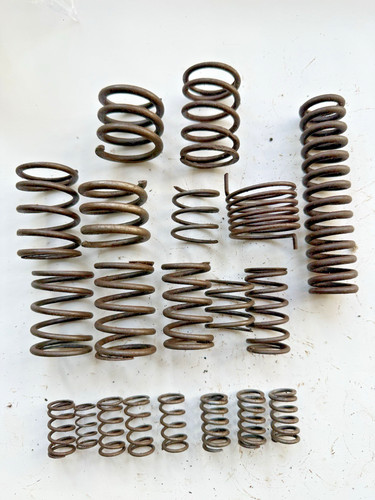 Springs job lot - 20, vintage