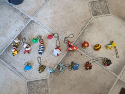 Super mario galaxy keychain - super,