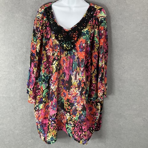 Catherines multi color neck - color, v-neck