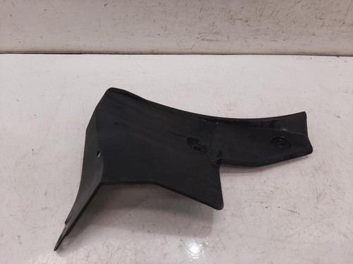2016 toyota yaris wheel arch - yaris,