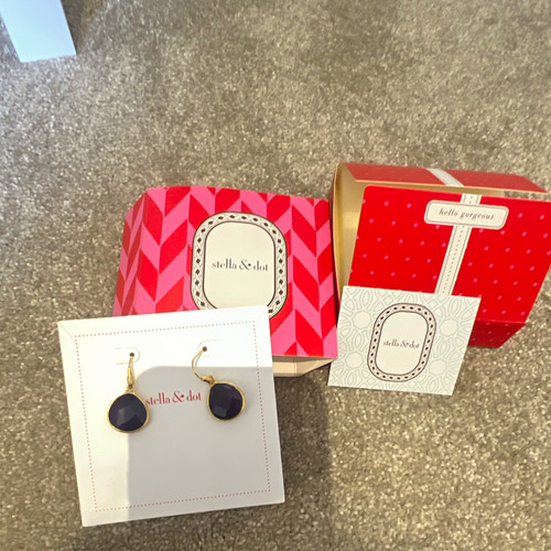 Stella dot dark blue round - dot,