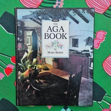 THE AGA BOOK by Mary Berry 1995 Edition Hardback Book +LOADS EXTRA RECIPES -GT31