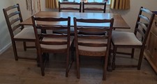 Old Charm Dining Room Suite 