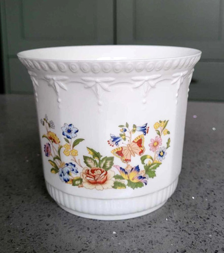 Aynsley cottage garden - aynsley,