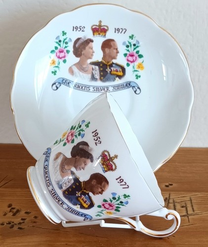 Original vintage queen - vintage,