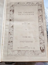 THE CHILDREN'S ENCYCLOPEDIA -