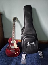 Wine Red Gibson Les Paul