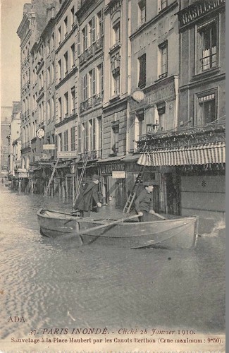 Paris flooded 1910 - -,