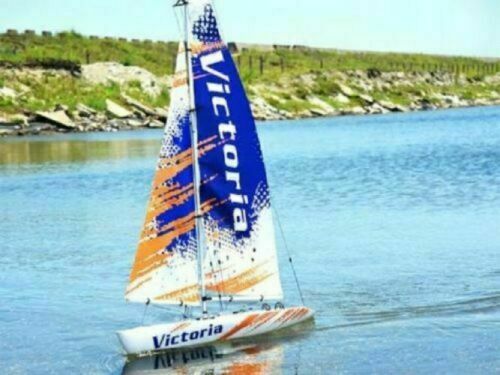 New victoria radio - new, rc