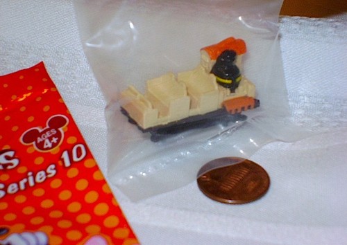2009 disney collector - 2009, packs