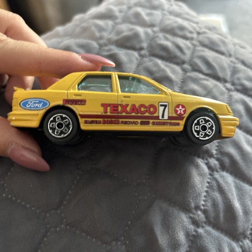 Bburago ford sierra texaco - bburago,