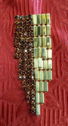 Brooch and pin - brooch,