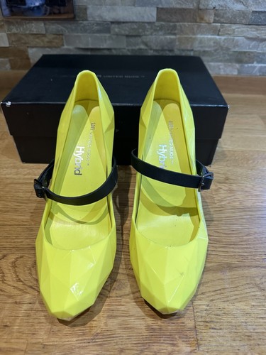 Rare yellow united nude - united,