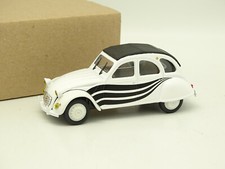 Norev Press 1/43 - Citroen 2CV