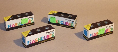 Sylvania flashcubes for old - flashcubes,