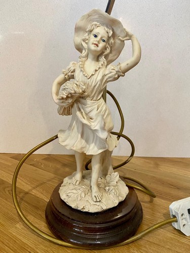 Vintage decorative table - , lamp