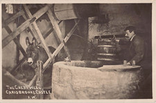 POSTCARD - ISLE OF WIGHT - THE GREAT WELL - CARISBROOKE CASTLE - REAL PHOTO