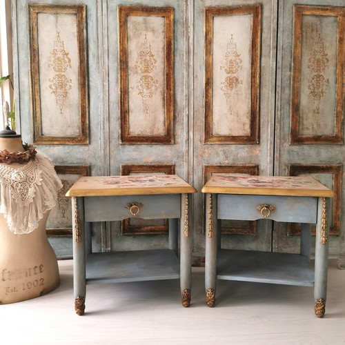Beautiful pair bedside - ,