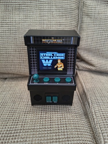 Wwf wwe handheld mini - mini, arcade