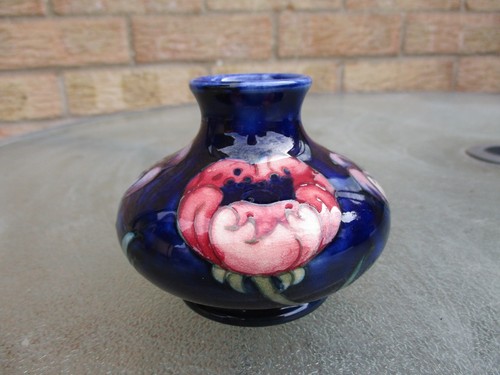 Moorcroft big poppy blue - moorcroft,