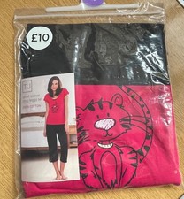 TU pyjamas short sleeve top & 2 x trouser bottoms size 18 BNWT