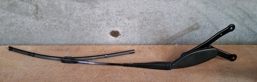 Mercedes class wiper arm - mercedes,