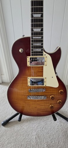 Sire larry carlton - sire,