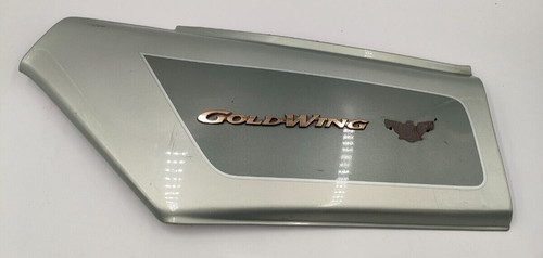 Left side fairing - seat,