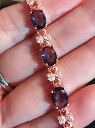 Vintage style jewellery - vintage,