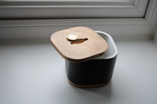 Matte black and gold money - black,