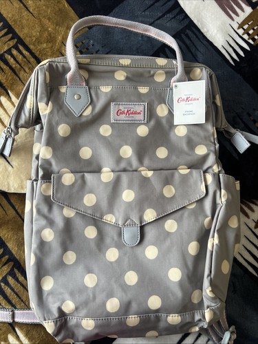 Brand new light grey cath - light,