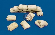 Royal Model 1/35 Sandbags