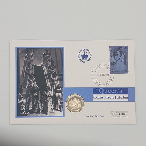 2003 queen coronation - queen's,