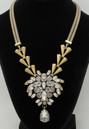 Crew rhinestone pendant - j,